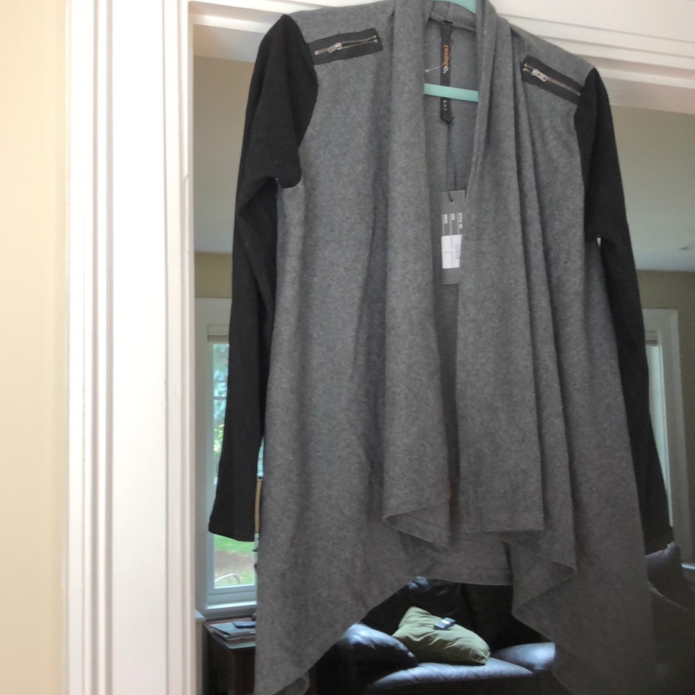 Renee C open Cardi zipper details NWT L